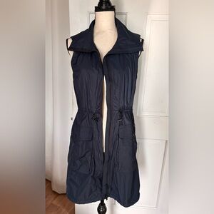 Athleta City Slicker Sleeveless Rain/Wind Vest Trench